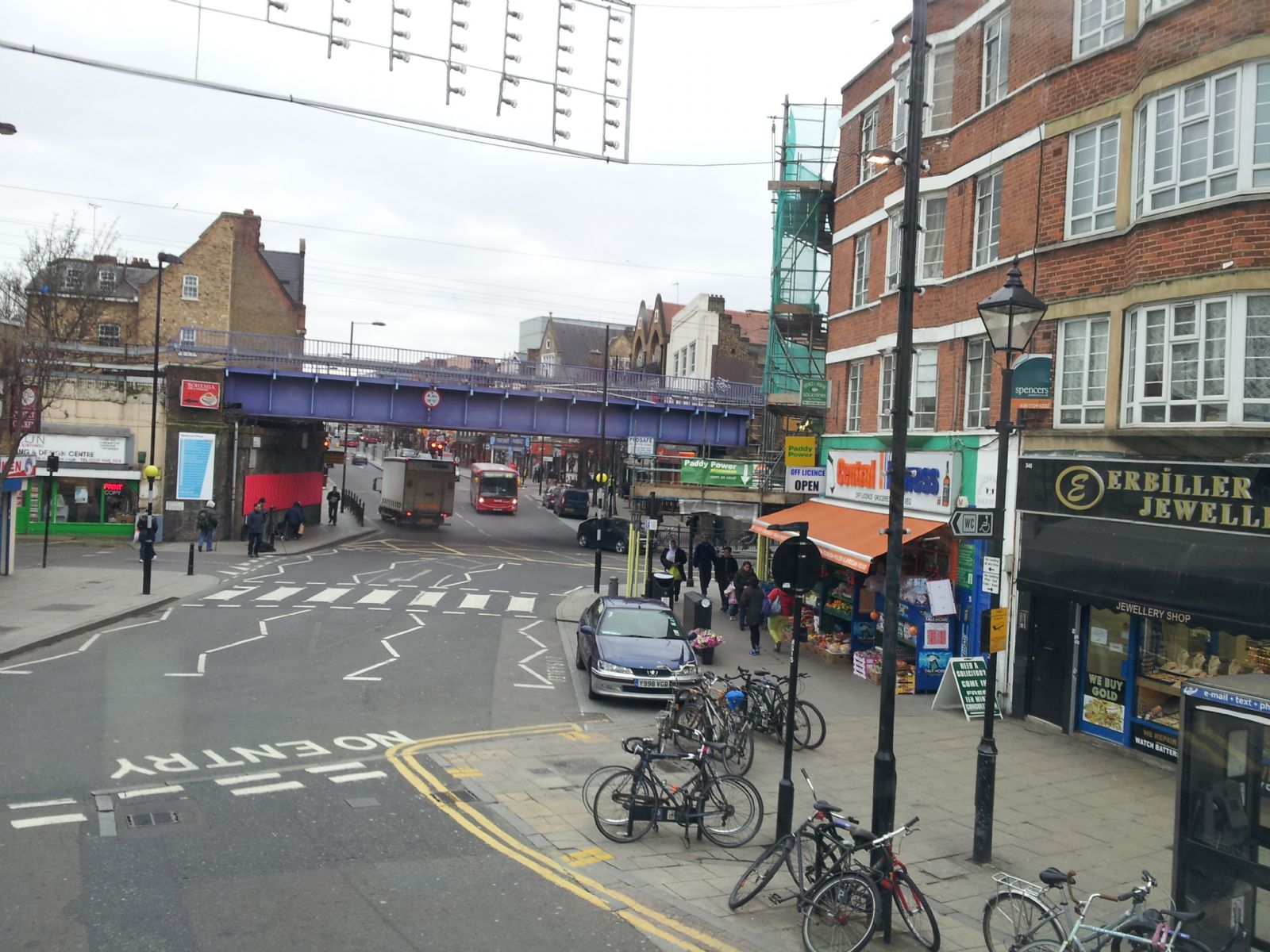 Clapton E5, London
